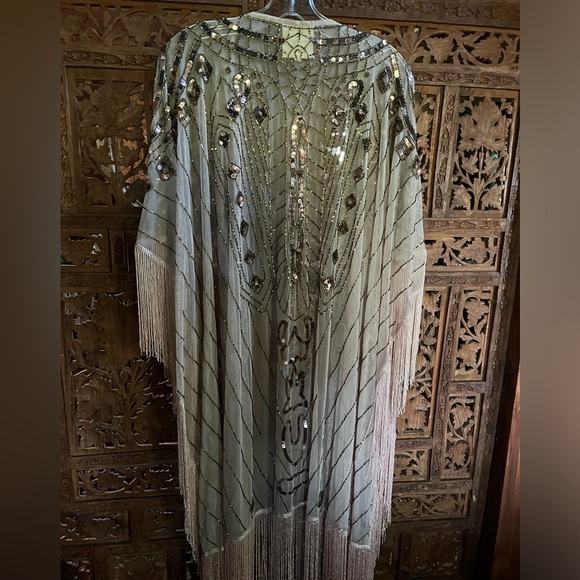 Beautiful Sequined Kimono - Picture 1 of 4